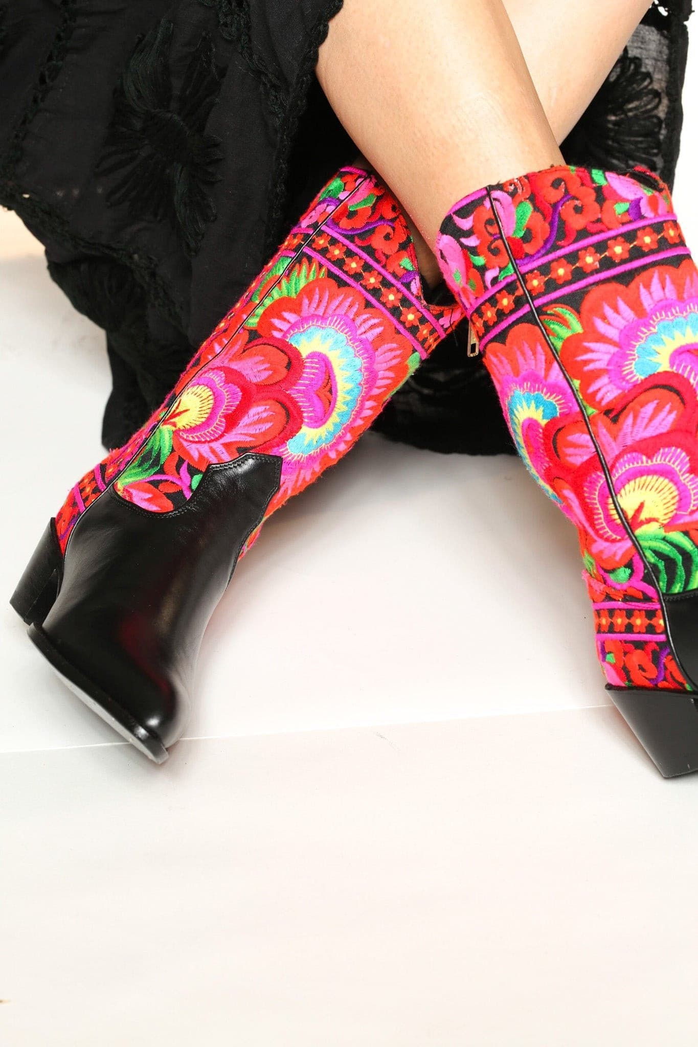 SELINA TRIBAL EMBROIDERED WESTERN BOOTS X FREE PEOPLE - BANGKOK TAILOR CLOTHING STORE - HANDMADE CLOTHING