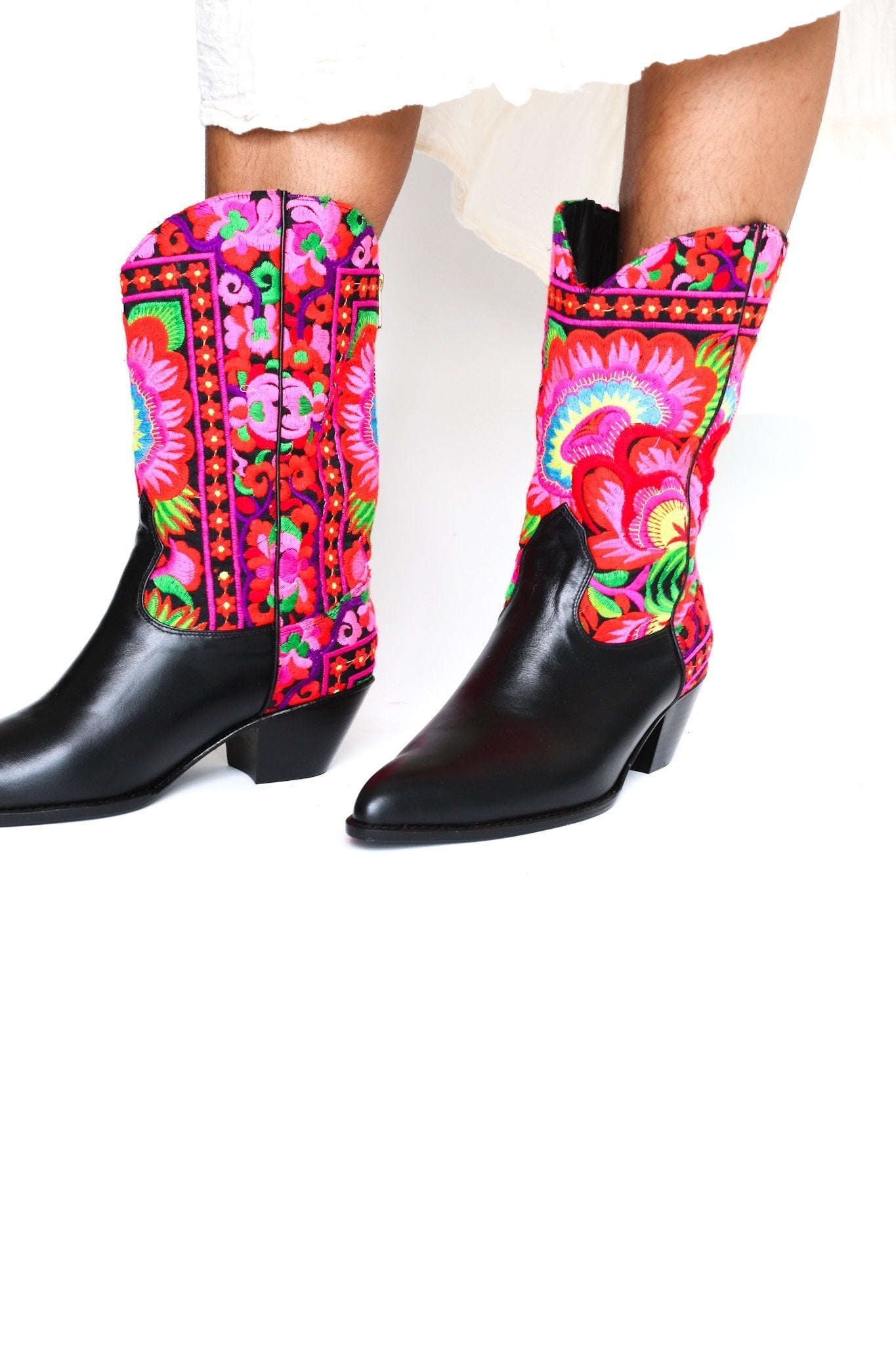 SELINA WESTERN STYLE BOOTS (BLACK) - BANGKOK TAILOR CLOTHING STORE - HANDMADE CLOTHING