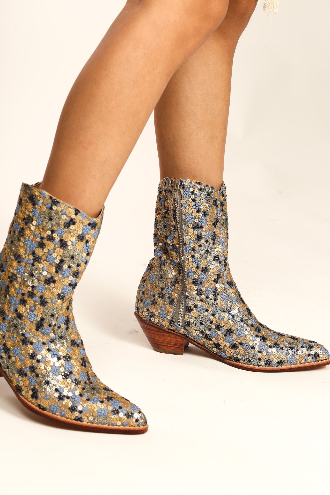 SEQUIN BOOTS ANTHEA - BANGKOK TAILOR CLOTHING STORE - HANDMADE CLOTHING