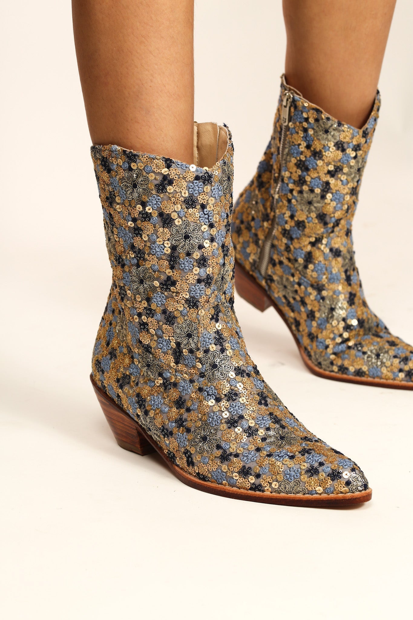 SEQUIN BOOTS ANTHEA - BANGKOK TAILOR CLOTHING STORE - HANDMADE CLOTHING