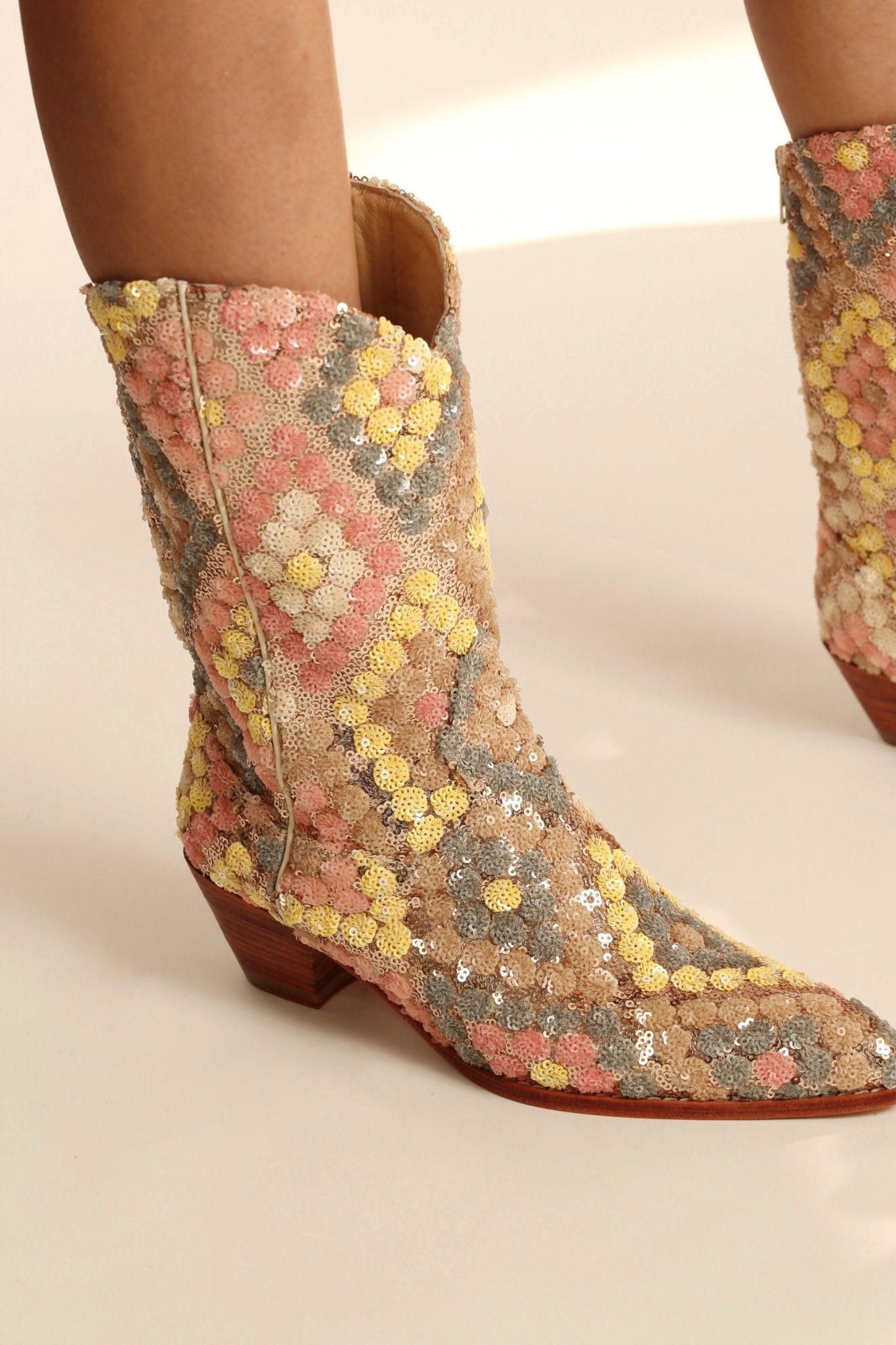 SEQUIN EMBROIDERED SILK WESTERN BOOTS NAHOME - BANGKOK TAILOR CLOTHING STORE - HANDMADE CLOTHING