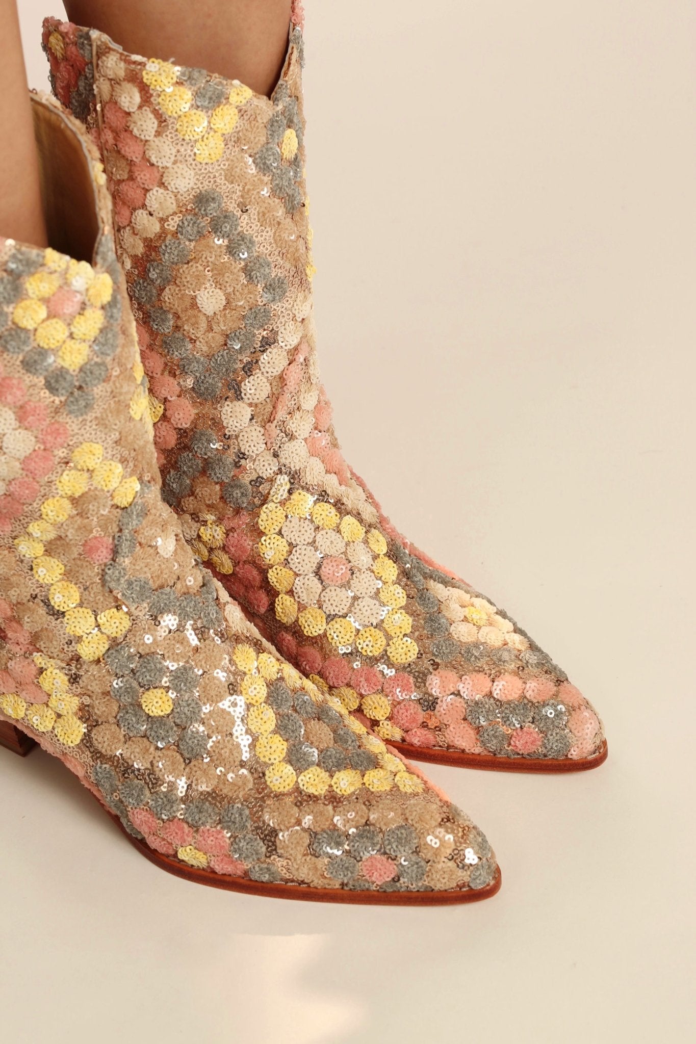 SEQUIN EMBROIDERED SILK WESTERN BOOTS NAHOME - BANGKOK TAILOR CLOTHING STORE - HANDMADE CLOTHING