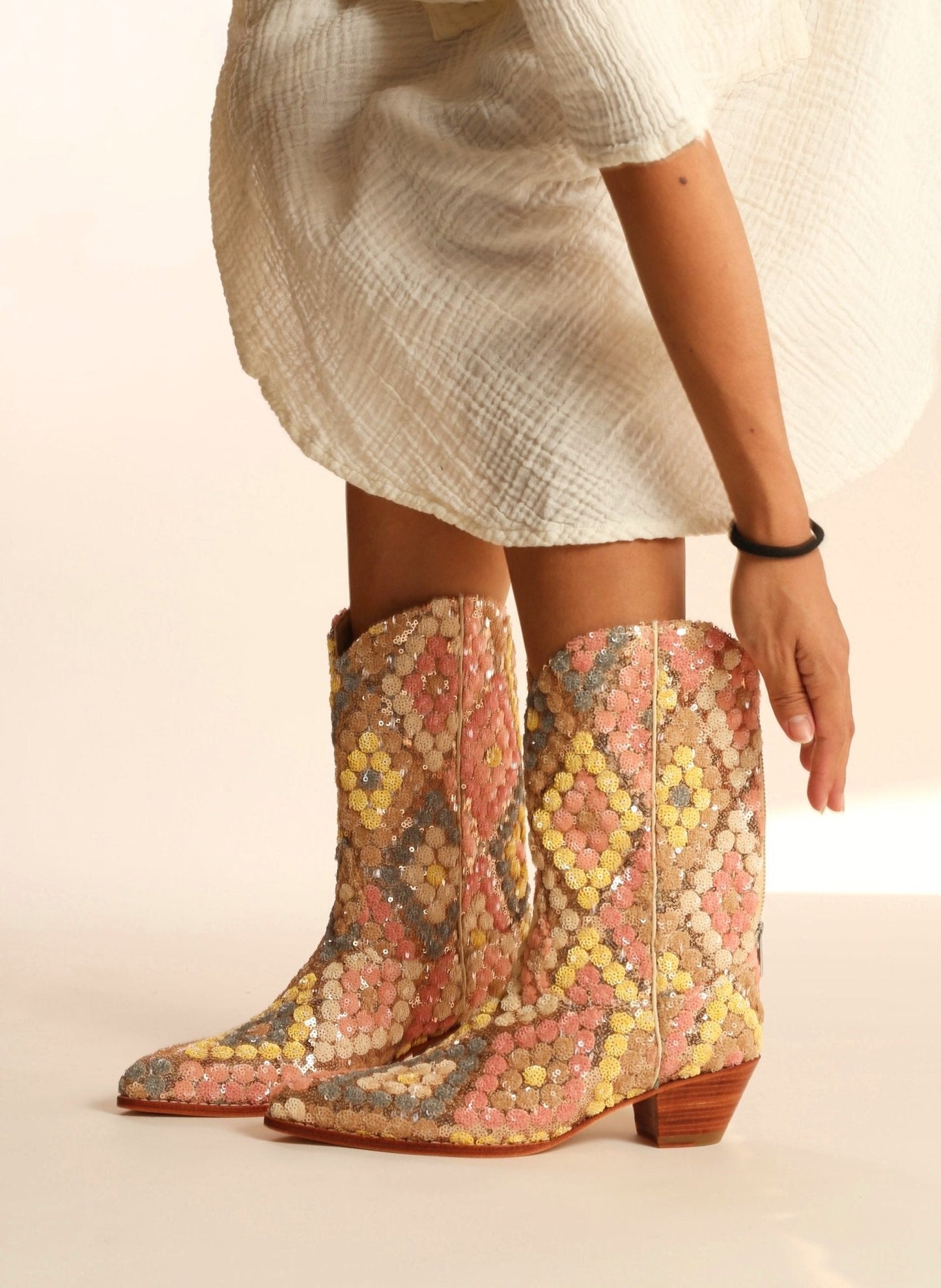 SEQUIN EMBROIDERED SILK WESTERN BOOTS NAHOME - BANGKOK TAILOR CLOTHING STORE - HANDMADE CLOTHING