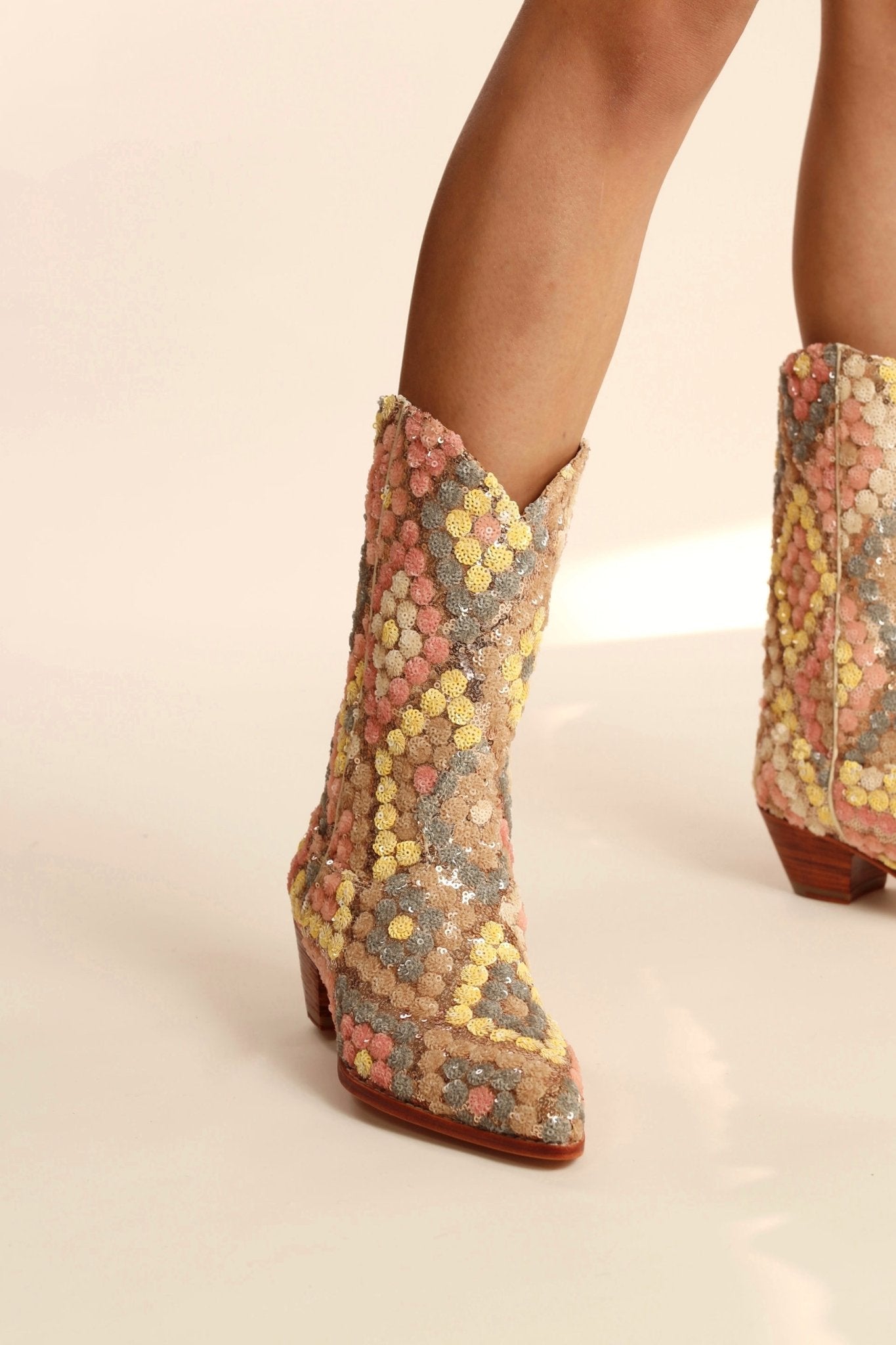 SEQUIN EMBROIDERED SILK WESTERN BOOTS NAHOME - BANGKOK TAILOR CLOTHING STORE - HANDMADE CLOTHING