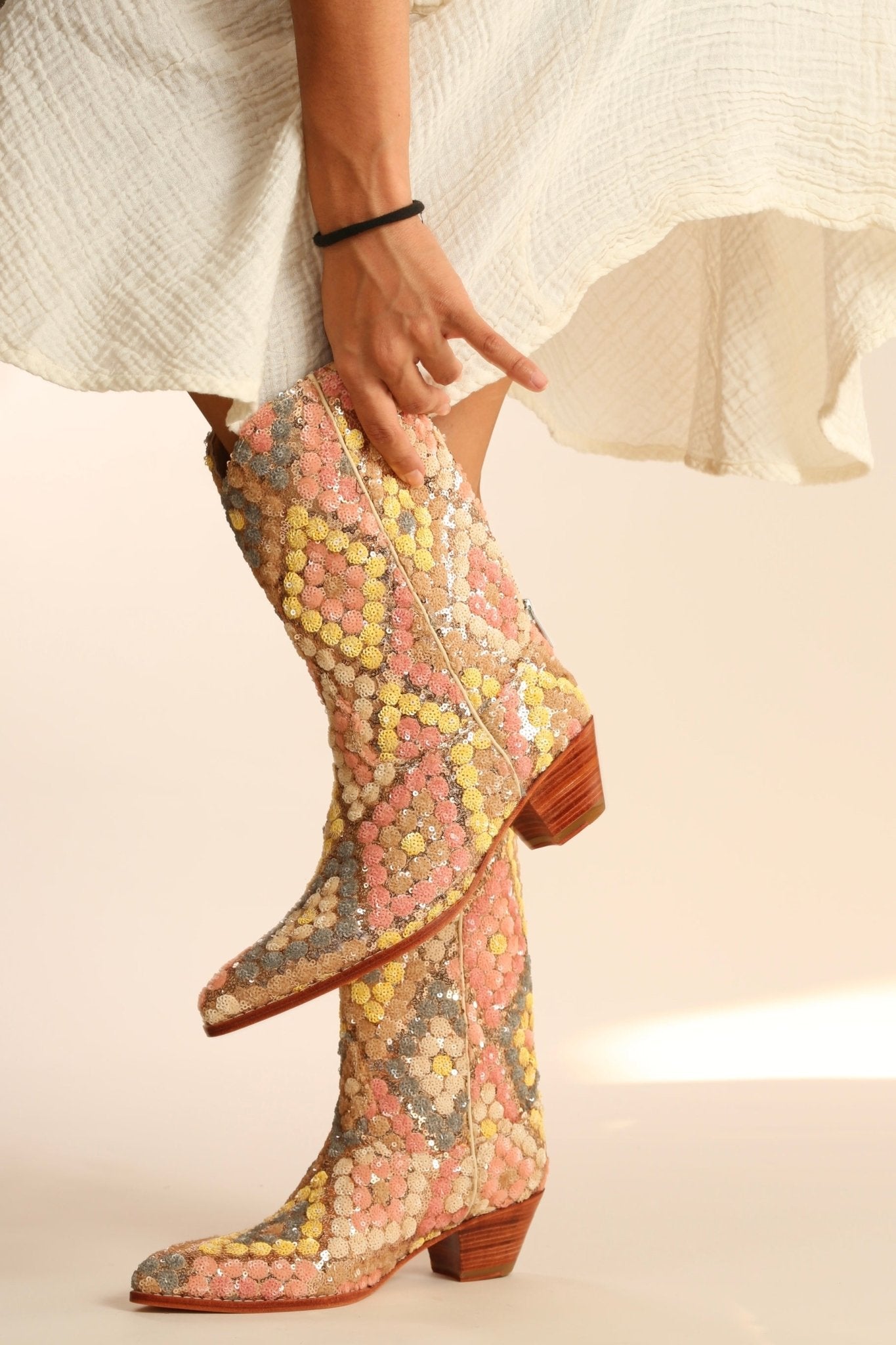 SEQUIN EMBROIDERED SILK WESTERN BOOTS NAHOME - BANGKOK TAILOR CLOTHING STORE - HANDMADE CLOTHING