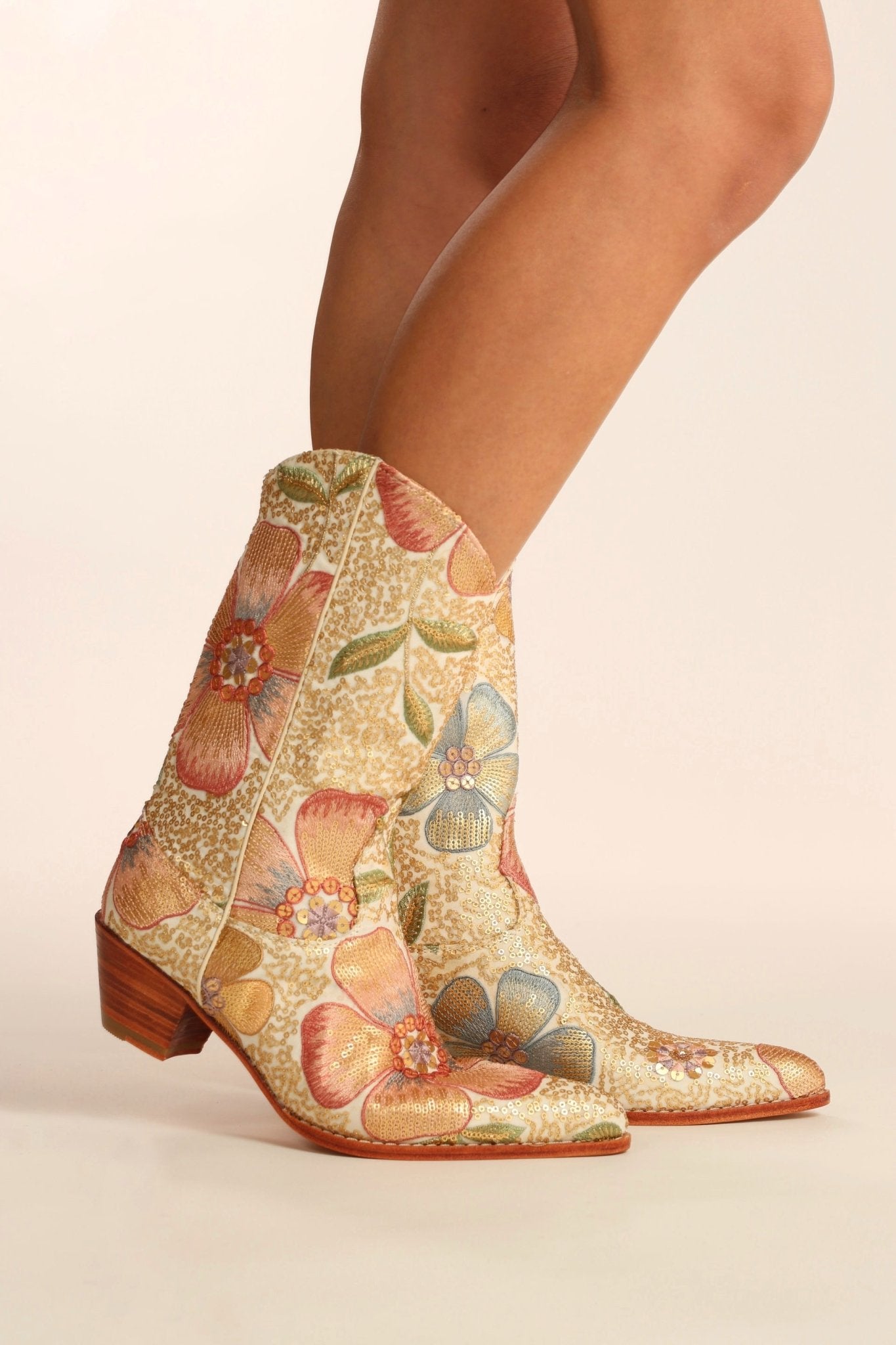 SEQUIN EMBROIDERED WESTERN BOOTS SILK GABRIELA - BANGKOK TAILOR CLOTHING STORE - HANDMADE CLOTHING