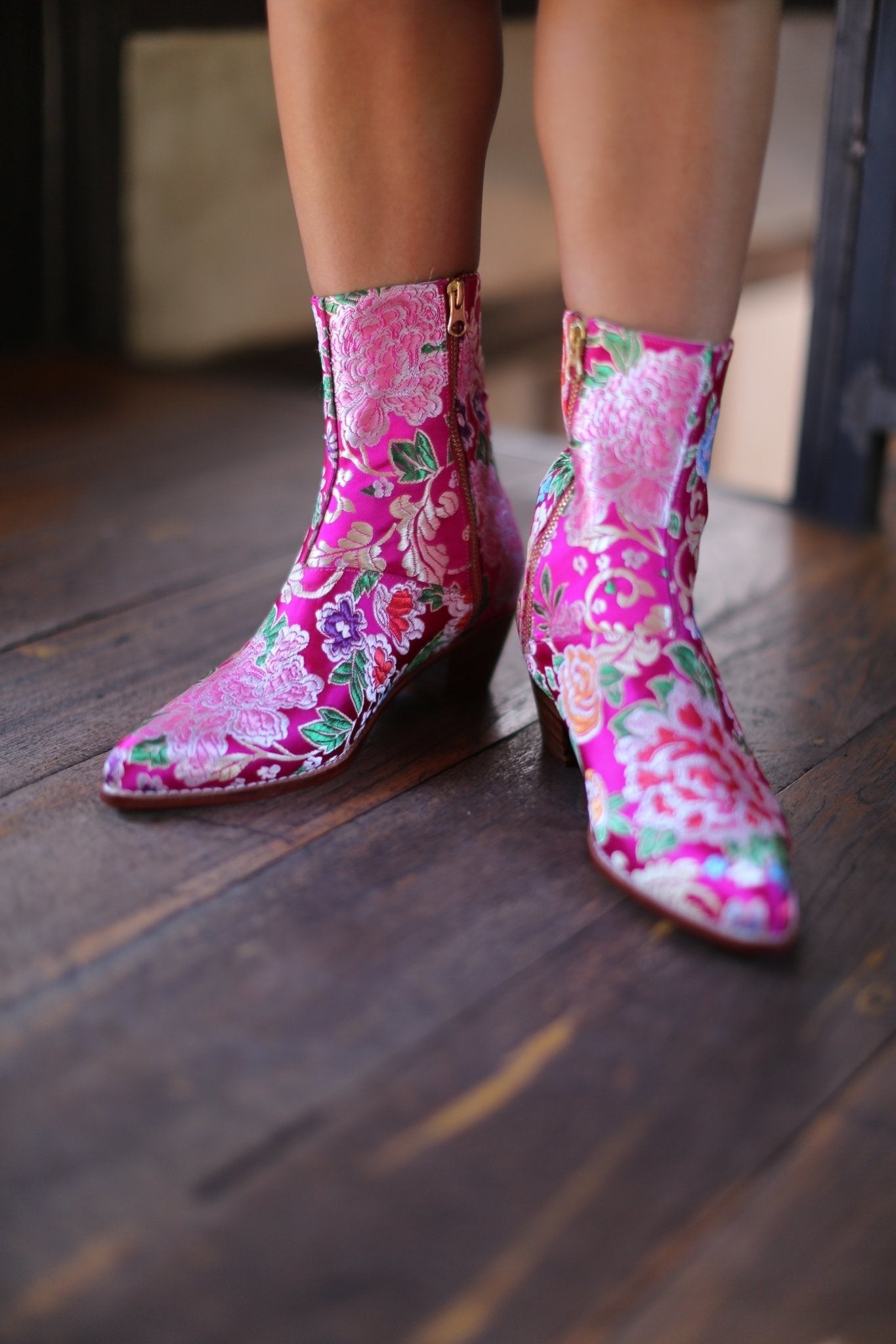 SILK ANKLE BOOTS TIFFANY - BANGKOK TAILOR CLOTHING STORE - HANDMADE CLOTHING