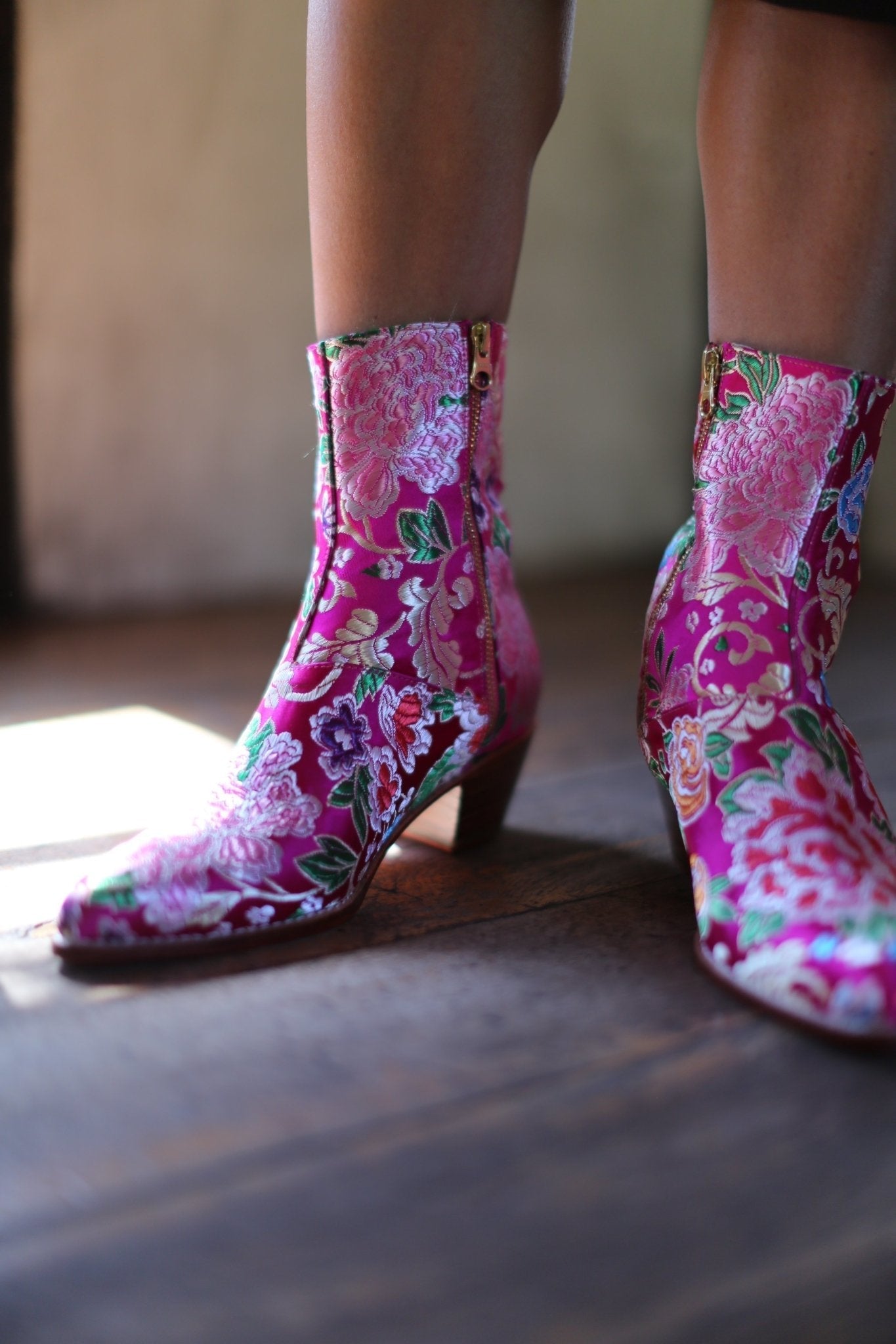 SILK ANKLE BOOTS TIFFANY - BANGKOK TAILOR CLOTHING STORE - HANDMADE CLOTHING