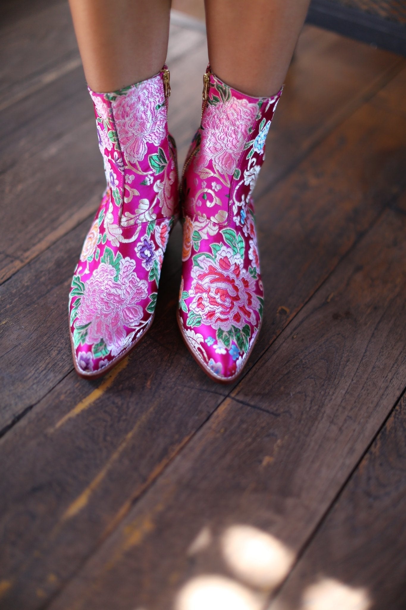 SILK ANKLE BOOTS TIFFANY - BANGKOK TAILOR CLOTHING STORE - HANDMADE CLOTHING