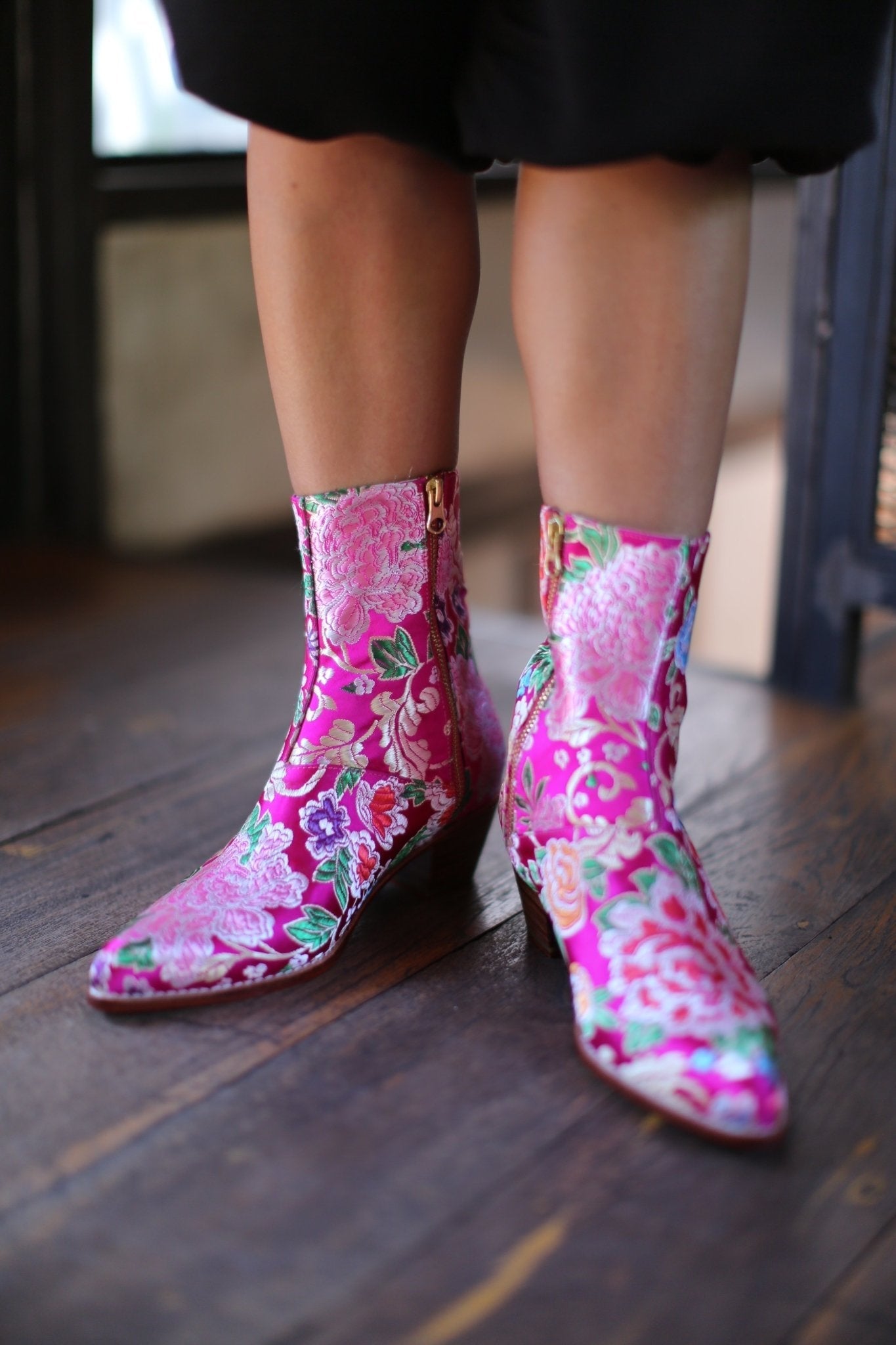 SILK ANKLE BOOTS TIFFANY - BANGKOK TAILOR CLOTHING STORE - HANDMADE CLOTHING