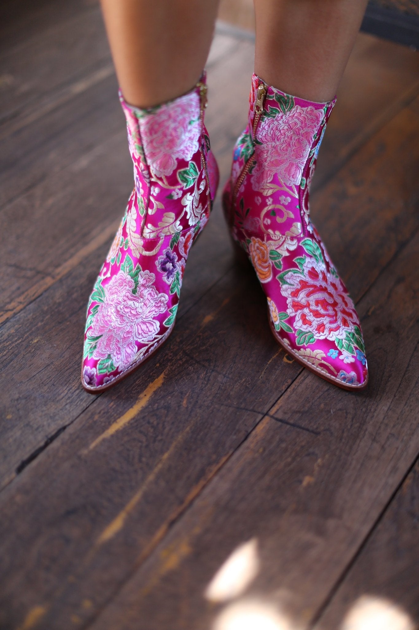 SILK ANKLE BOOTS TIFFANY - BANGKOK TAILOR CLOTHING STORE - HANDMADE CLOTHING