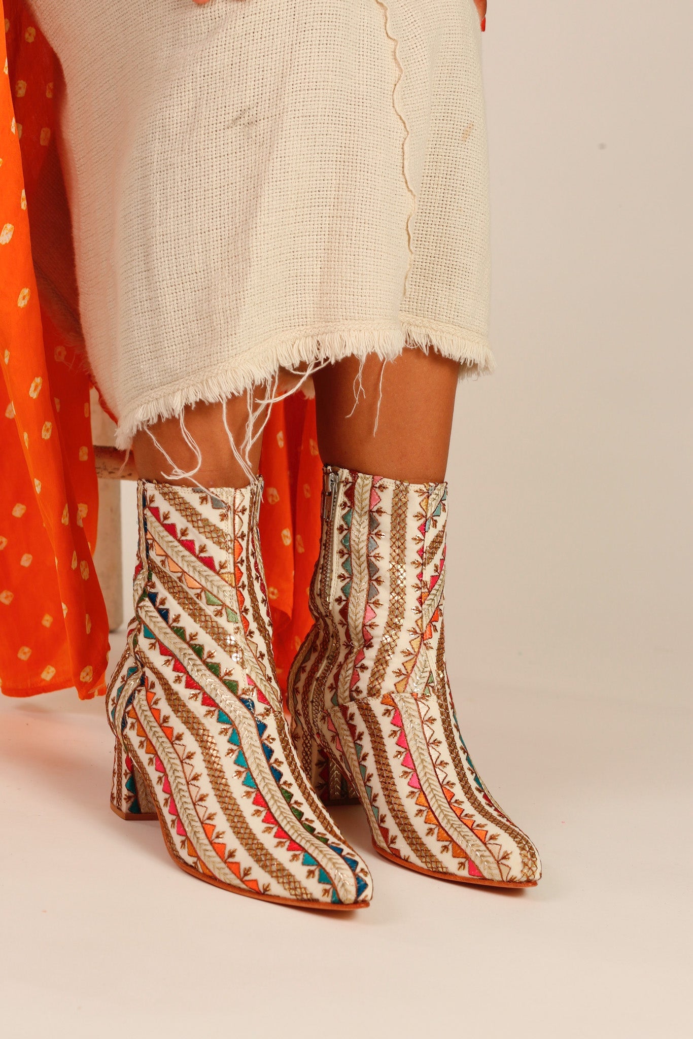 SILK EMBROIDERED BOOTS ADRA - BANGKOK TAILOR CLOTHING STORE - HANDMADE CLOTHING