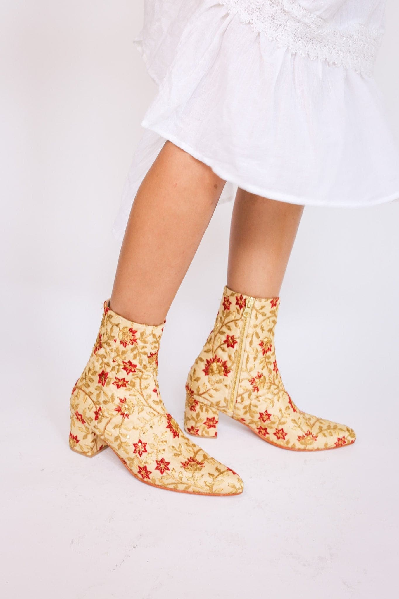 SILK EMBROIDERED BOOTS KATE - BANGKOK TAILOR CLOTHING STORE - HANDMADE CLOTHING