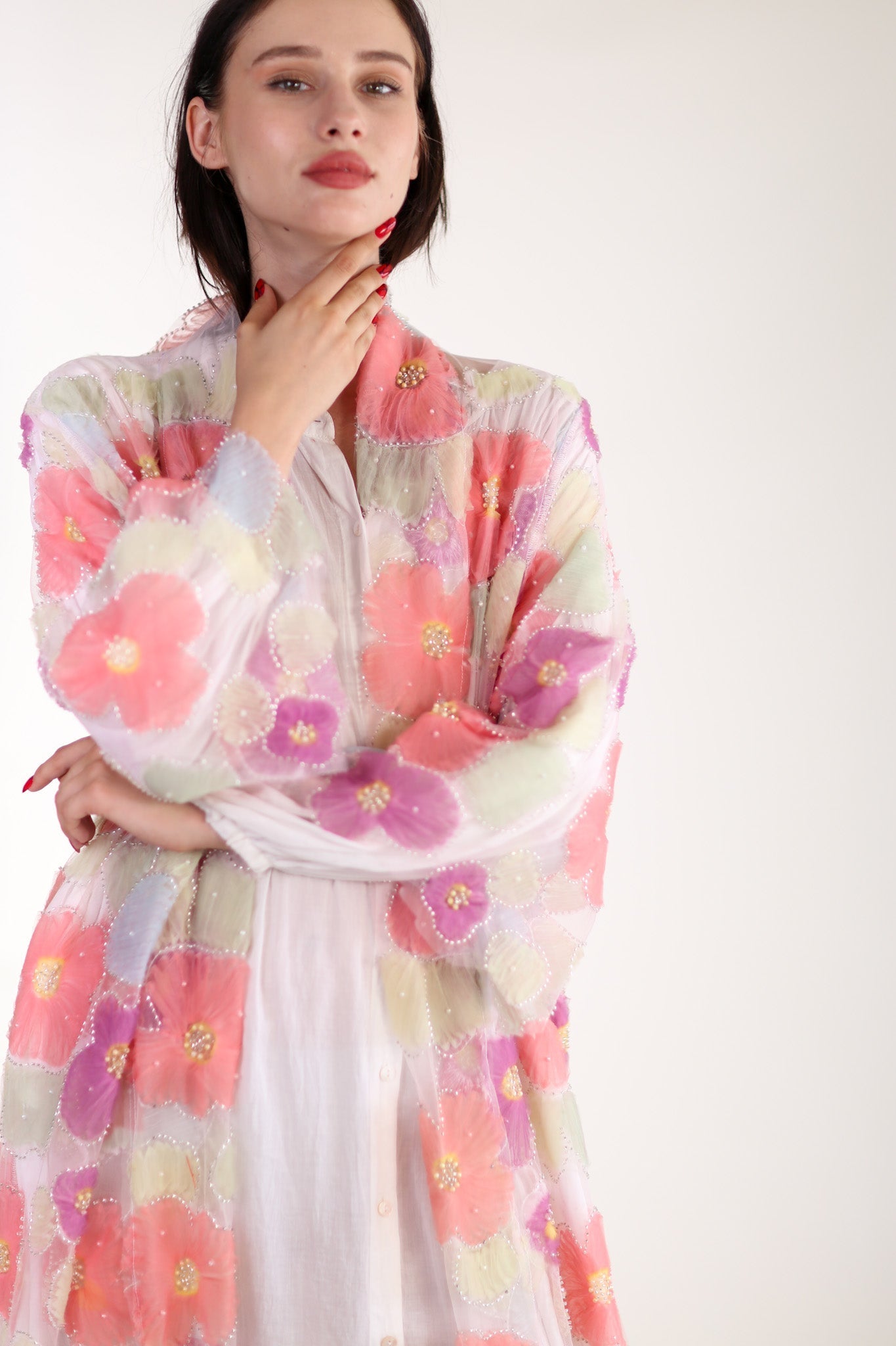 SILK FLOWER EMBELLISHED KIMONO ULISA - BANGKOK TAILOR CLOTHING STORE - HANDMADE CLOTHING