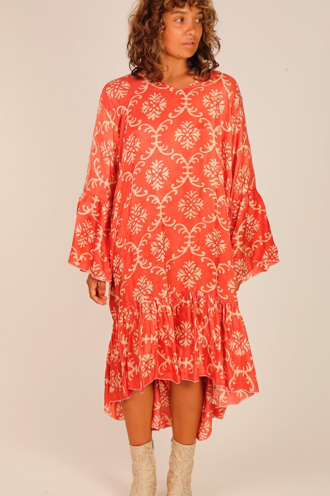 SILK KAFTAN DRESS JOAN - BANGKOK TAILOR CLOTHING STORE - HANDMADE CLOTHING