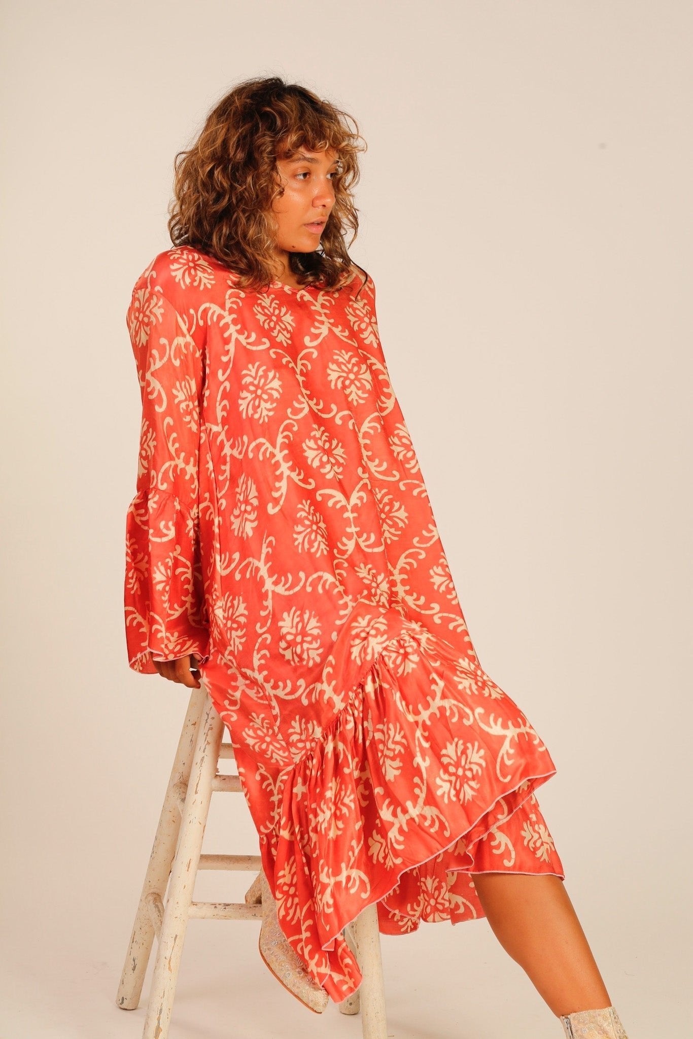 SILK KAFTAN DRESS JOAN - BANGKOK TAILOR CLOTHING STORE - HANDMADE CLOTHING