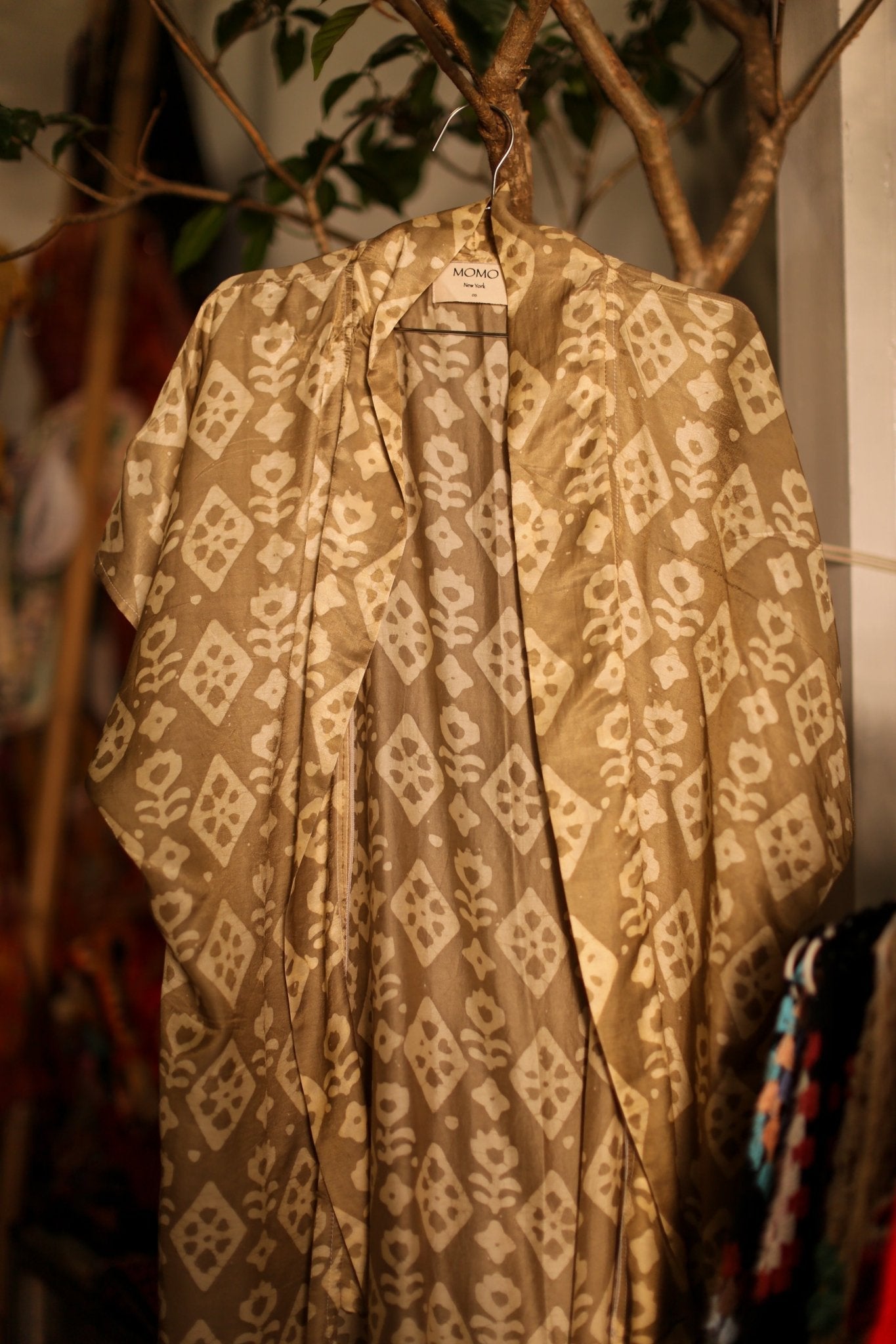 SILK KOMONO RONIA - BANGKOK TAILOR CLOTHING STORE - HANDMADE CLOTHING