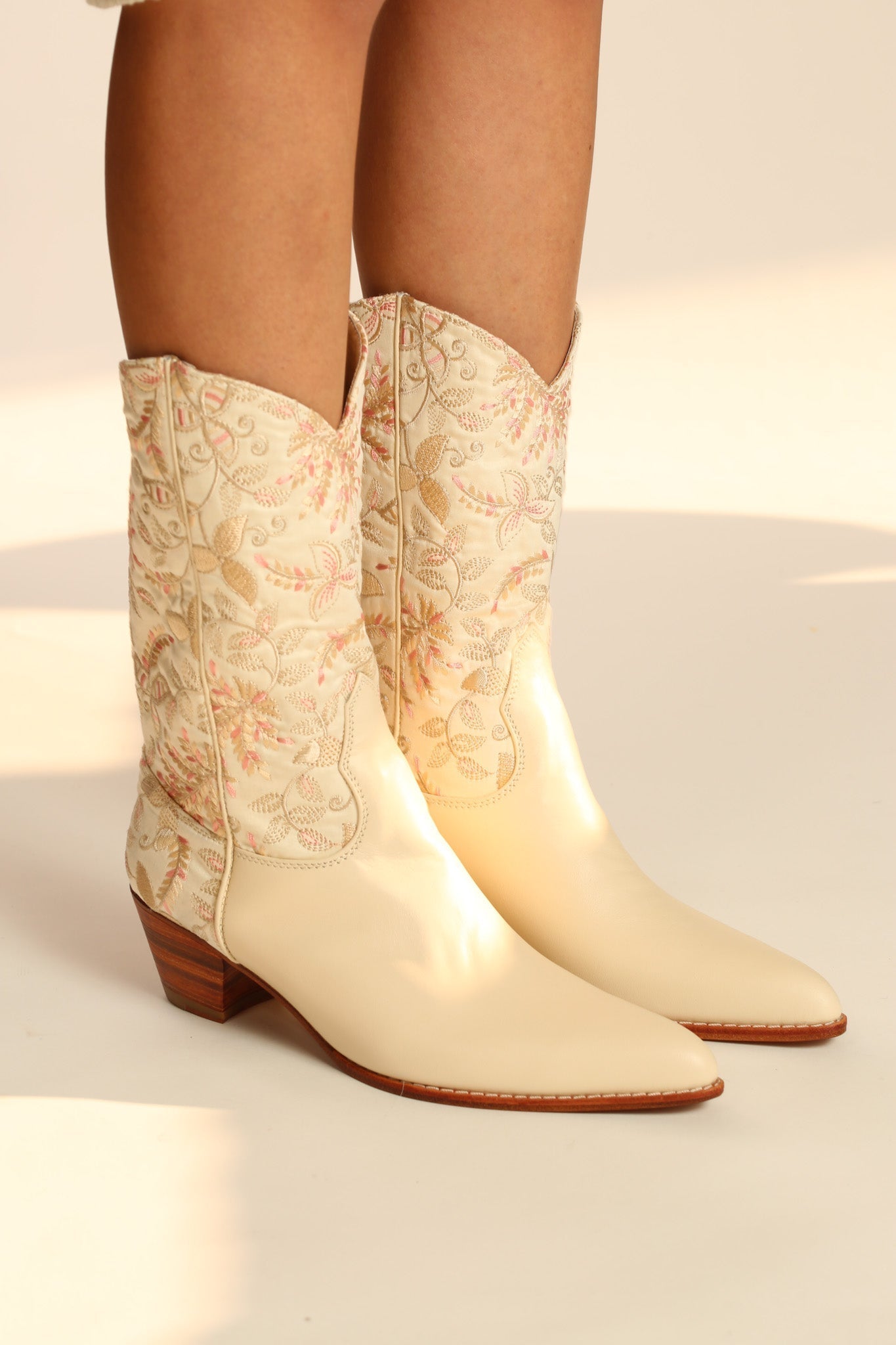 SILK WESTERN EMBROIDERED BOOTS RHEA - BANGKOK TAILOR CLOTHING STORE - HANDMADE CLOTHING