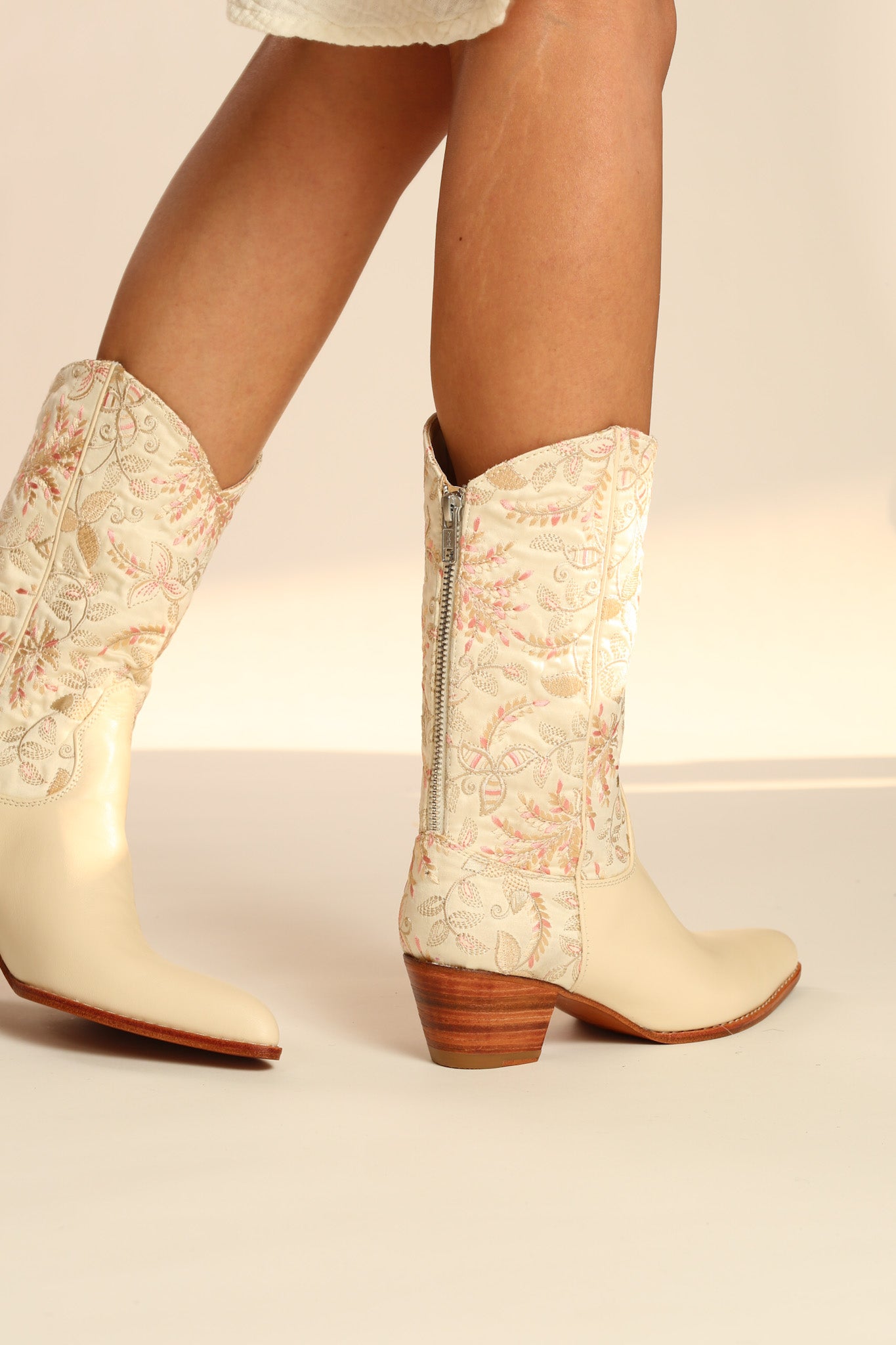 SILK WESTERN EMBROIDERED BOOTS RHEA - BANGKOK TAILOR CLOTHING STORE - HANDMADE CLOTHING