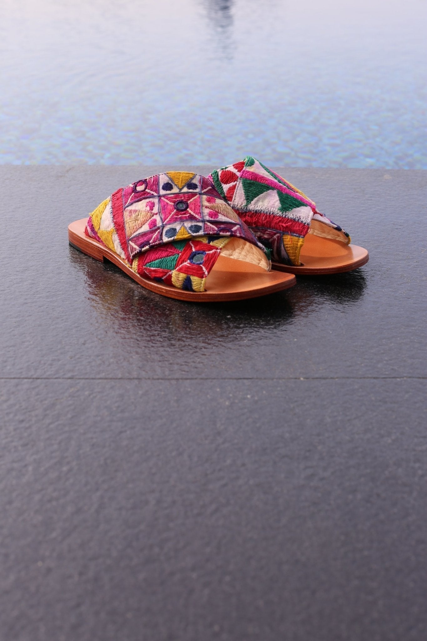 SPRING EMBROIDERED PATCHWORK SANDALS DOAN - BANGKOK TAILOR CLOTHING STORE - HANDMADE CLOTHING