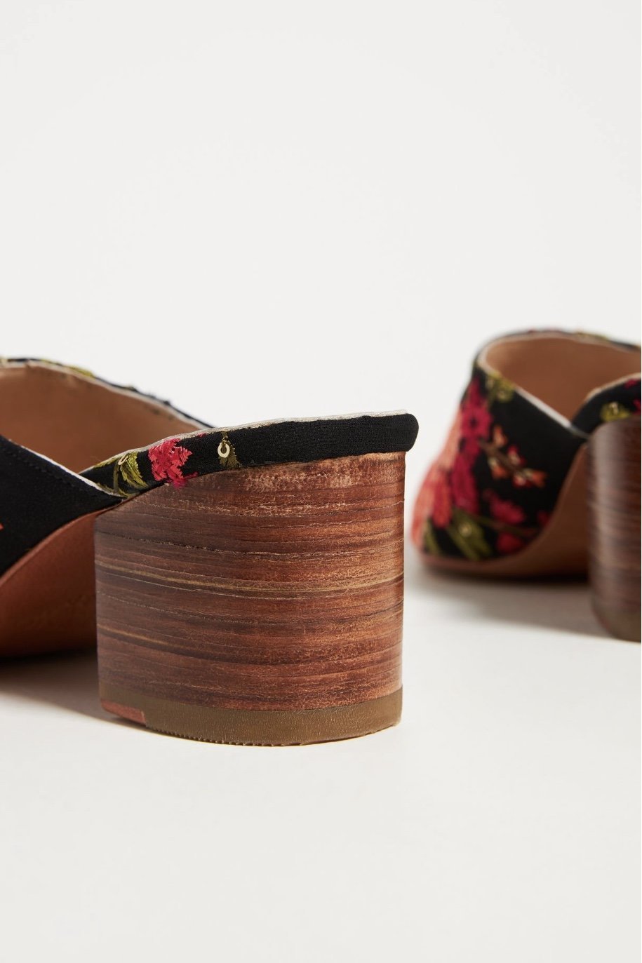 TAPESTRY EMBROIDERED HEELED MULES - BANGKOK TAILOR CLOTHING STORE - HANDMADE CLOTHING