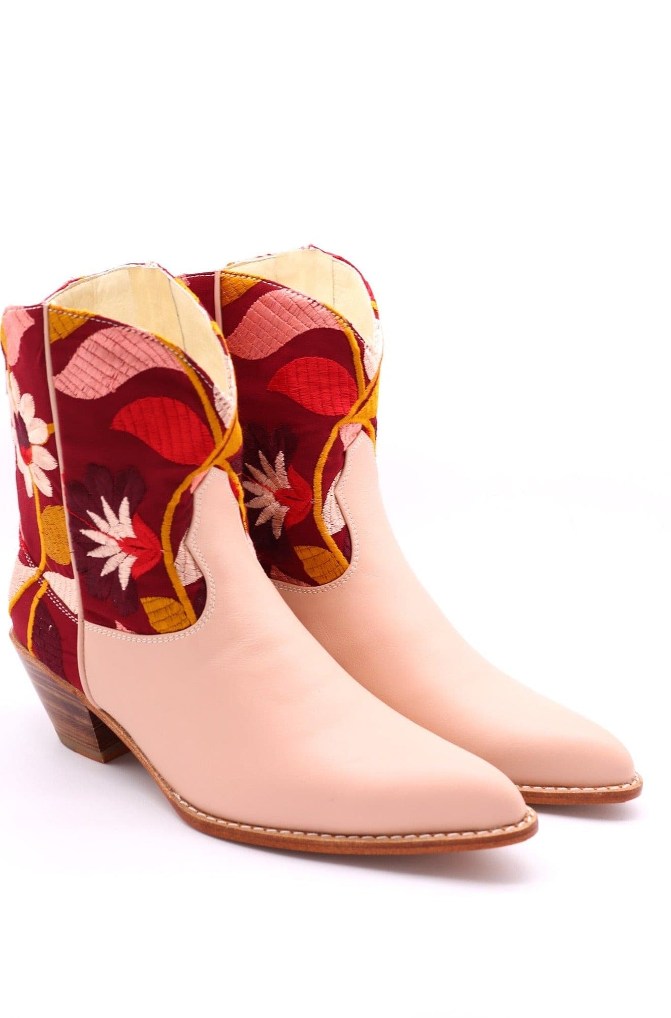 TENDER PINK FLOWER BOOTS SIA - BANGKOK TAILOR CLOTHING STORE - HANDMADE CLOTHING