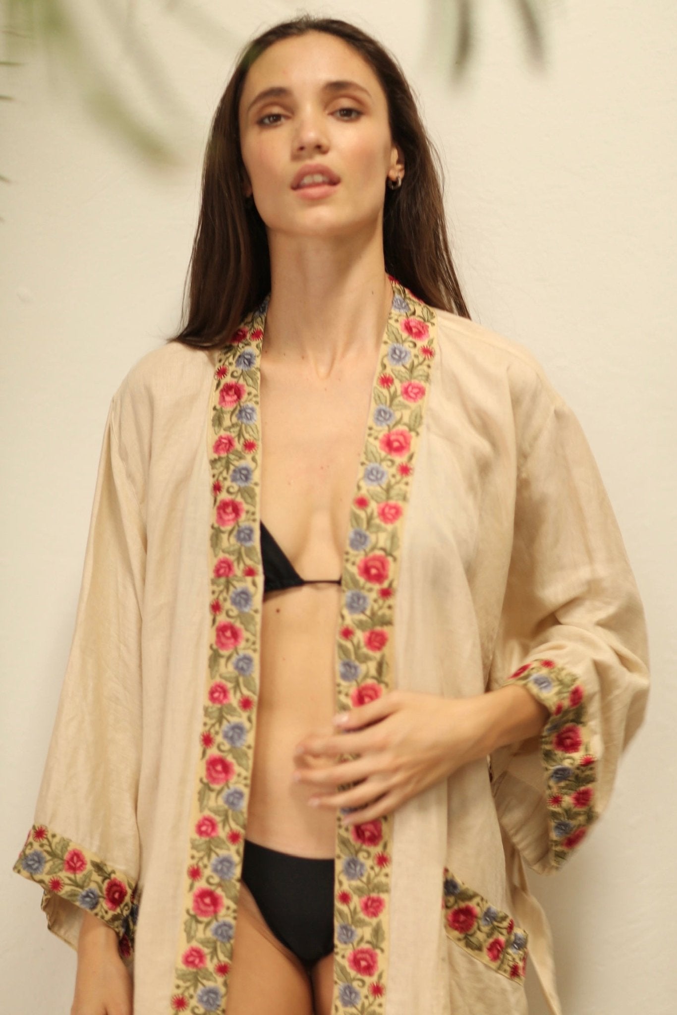 THE REDBLUE PREMIUM LINEN EMBROIDERED SILK TRIM KIMONO - BANGKOK TAILOR CLOTHING STORE - HANDMADE CLOTHING