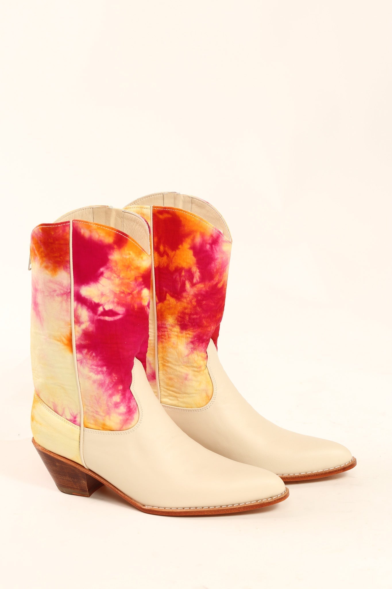 TIE DYE BOOTS LAURIES - BANGKOK TAILOR CLOTHING STORE - HANDMADE CLOTHING