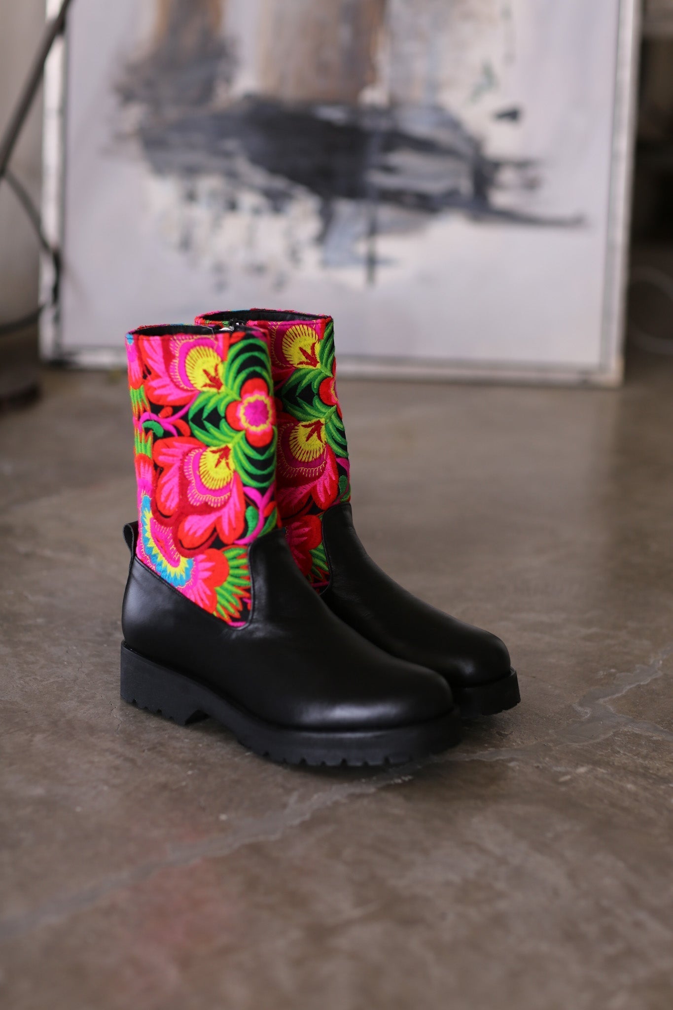 TRIBAL STOMPY BOOTS FREJA - BANGKOK TAILOR CLOTHING STORE - HANDMADE CLOTHING