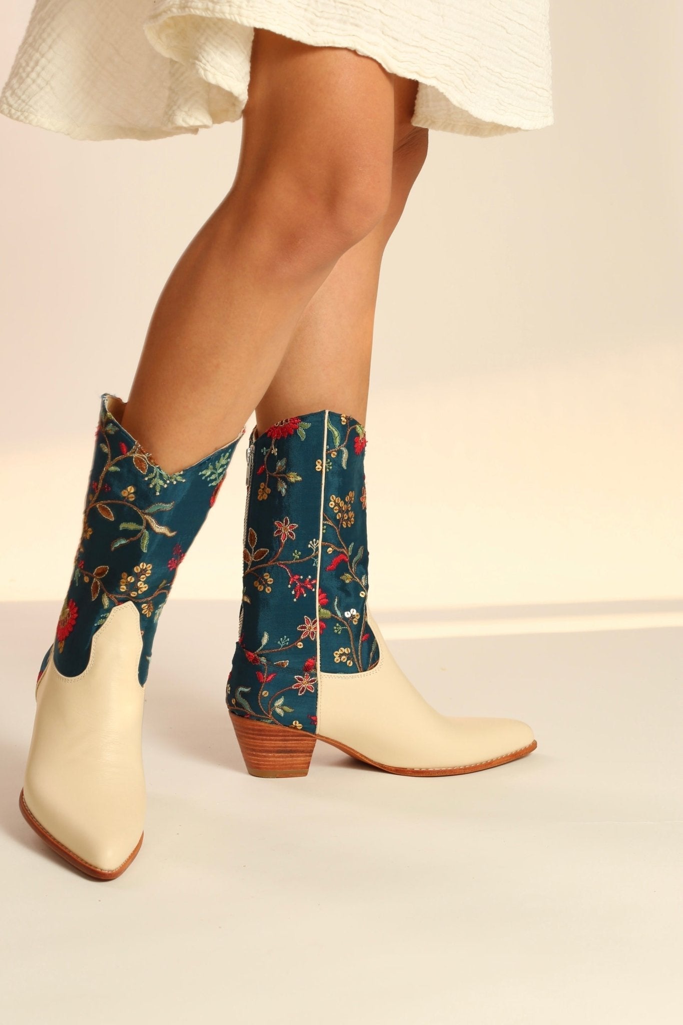 TURQUOISE WESTERN BOOTS BERNADETA - BANGKOK TAILOR CLOTHING STORE - HANDMADE CLOTHING