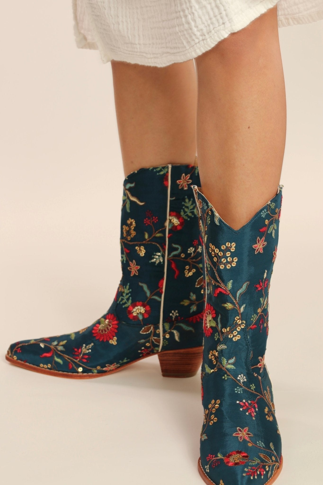 TURQUOISE WESTERN BOOTS OLIVIA - BANGKOK TAILOR CLOTHING STORE - HANDMADE CLOTHING