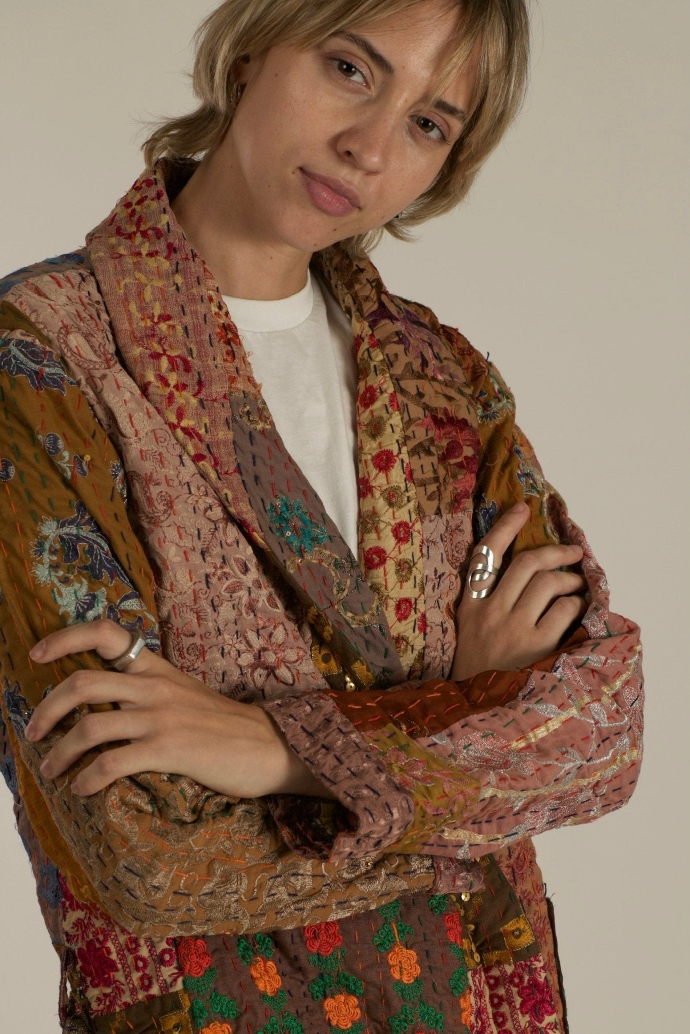 VICTORIA THALIA EMBROIDERE PATCHWORK KIMONO JACKET - BANGKOK TAILOR CLOTHING STORE - HANDMADE CLOTHING