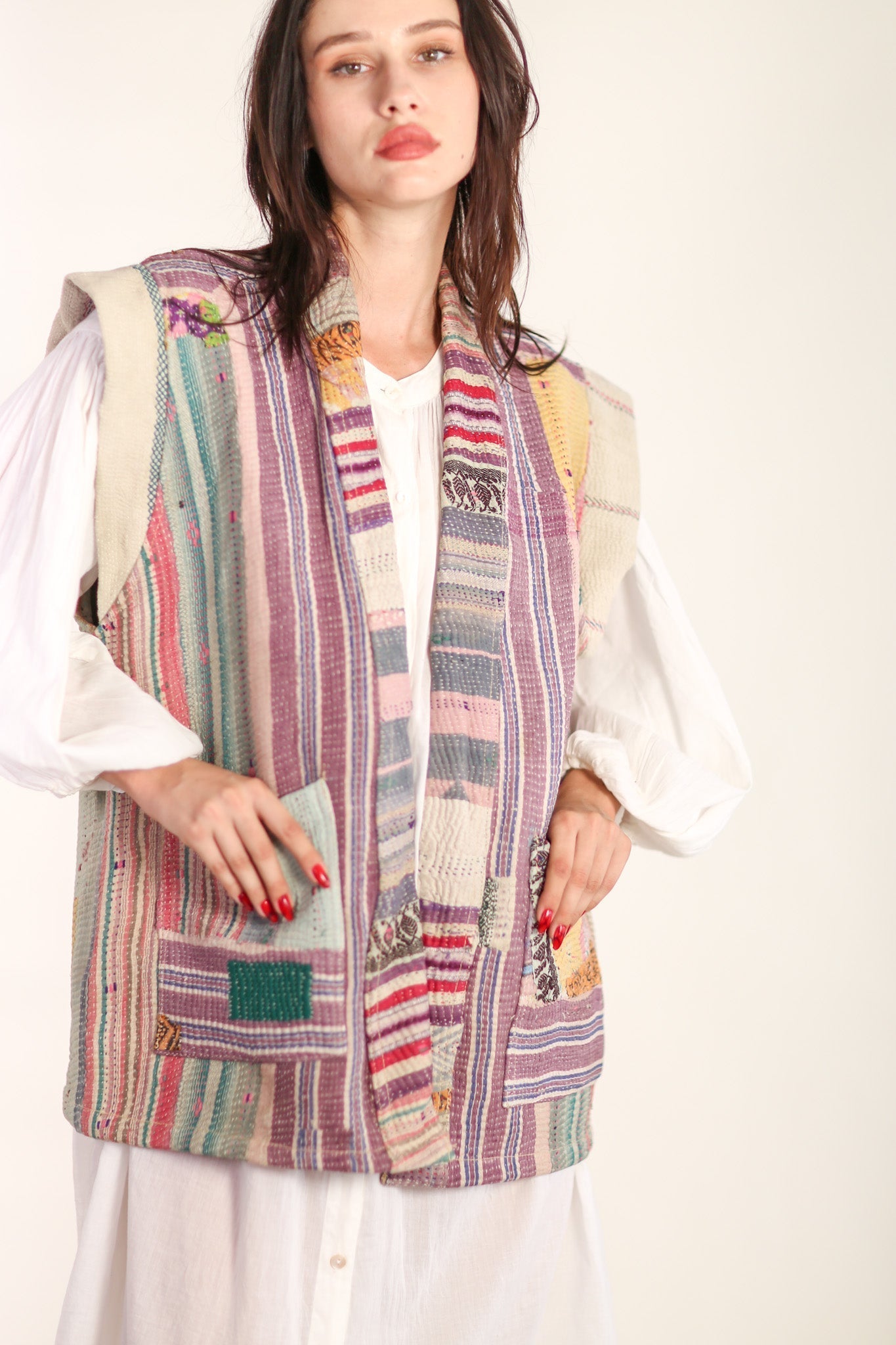 VINTAGE KANTHA QUILT VEST TINE - BANGKOK TAILOR CLOTHING STORE - HANDMADE CLOTHING