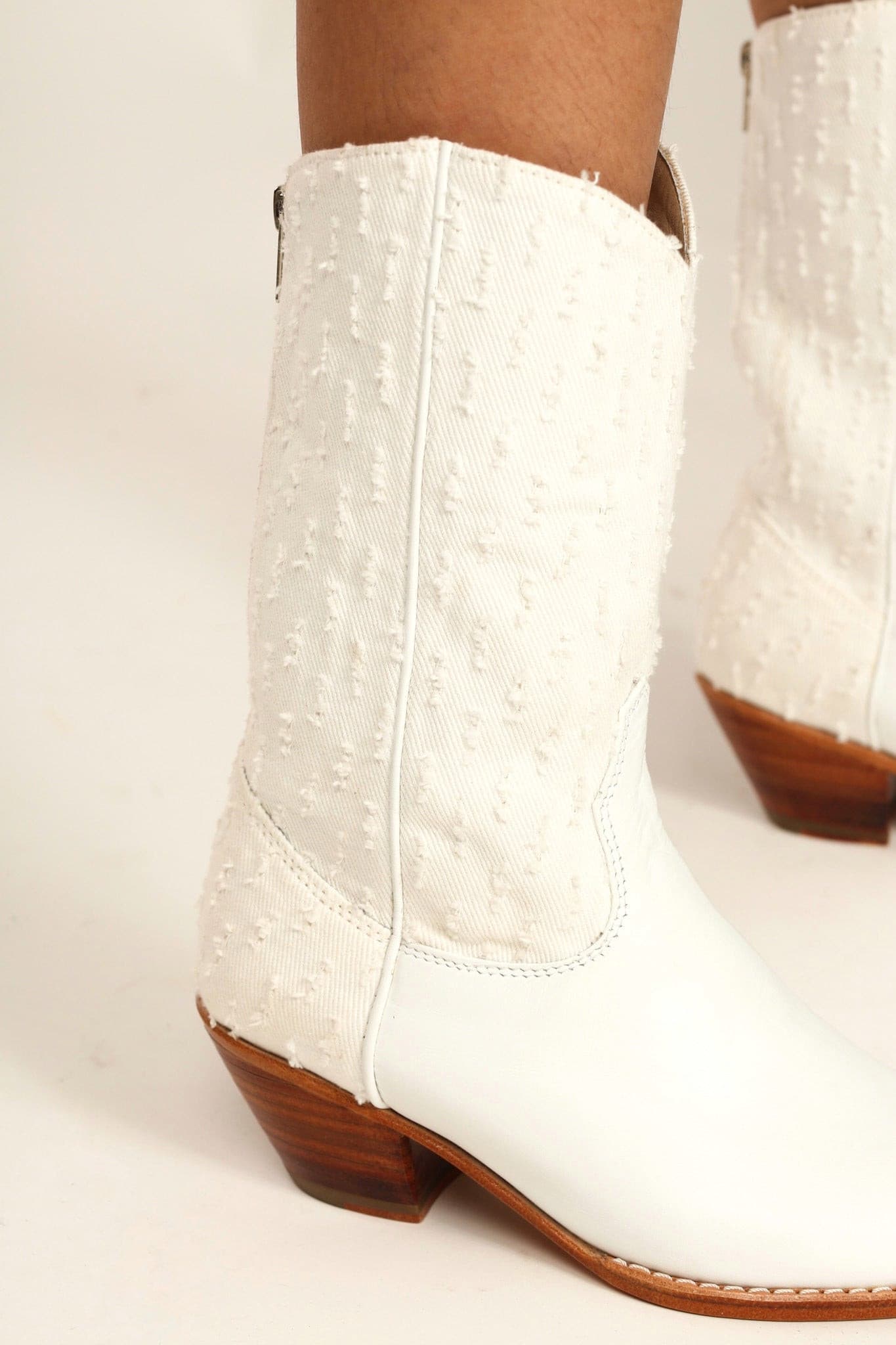 WHITE DENIM WESTERN BOOTS MILKA - BANGKOK TAILOR CLOTHING STORE - HANDMADE CLOTHING