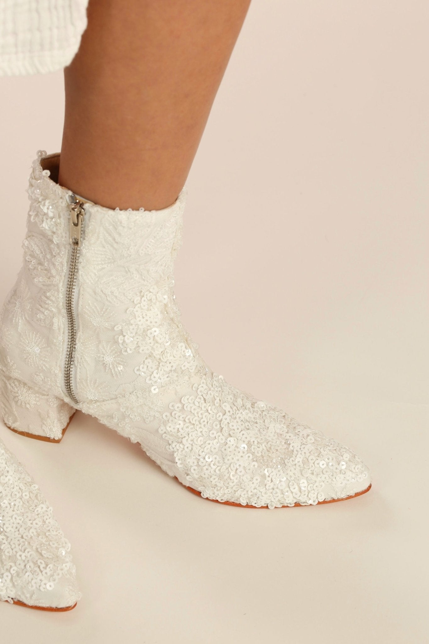 WHITE SEQUIN EMBROIDERED WEDDING BOOTS ODECIA - BANGKOK TAILOR CLOTHING STORE - HANDMADE CLOTHING