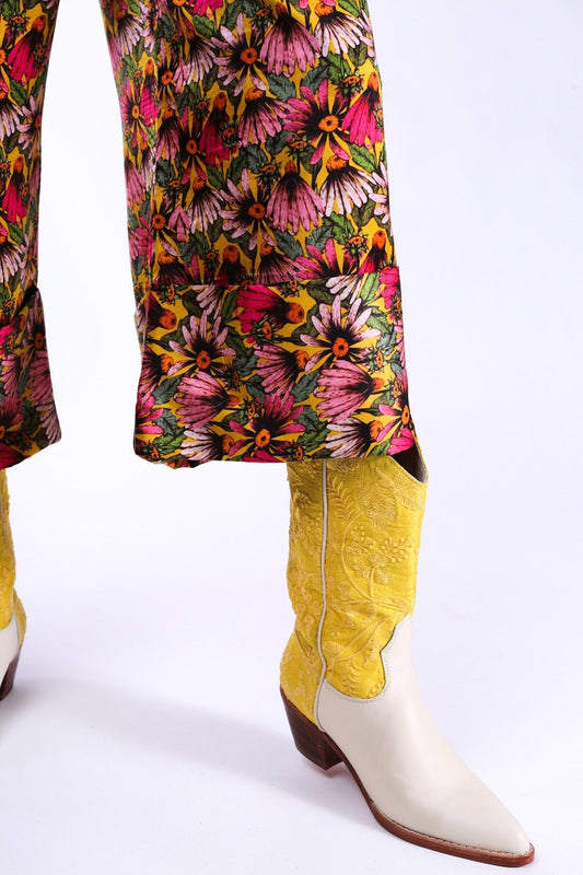 YELLOW / CREAM BOOTS SELINA - BANGKOK TAILOR CLOTHING STORE - HANDMADE CLOTHING