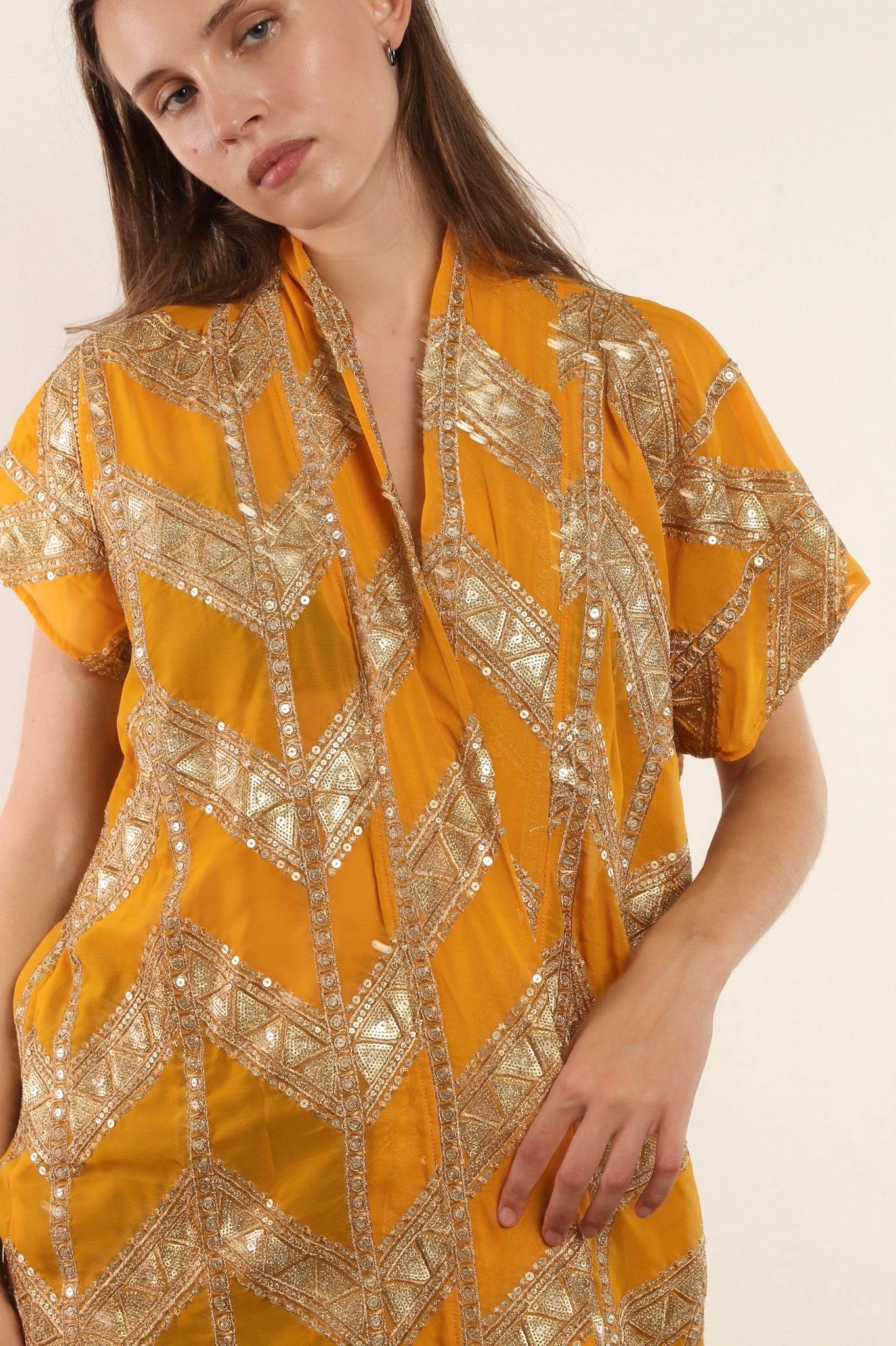 YELLOW GOLDEN SILK KIMONO UTE - BANGKOK TAILOR CLOTHING STORE - HANDMADE CLOTHING