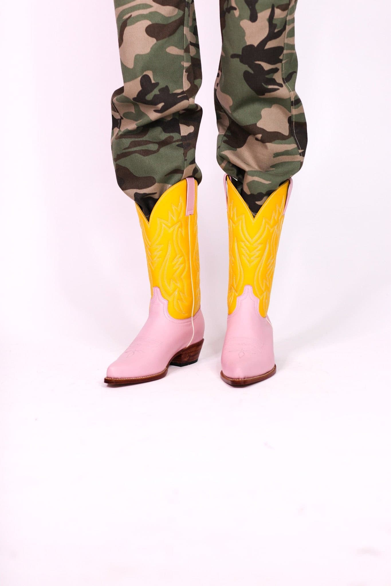 YELLOW PINK BOOTS MARJON - BANGKOK TAILOR CLOTHING STORE - HANDMADE CLOTHING